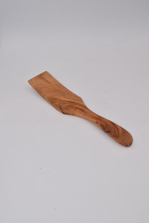Flat tip shovel in olive wood