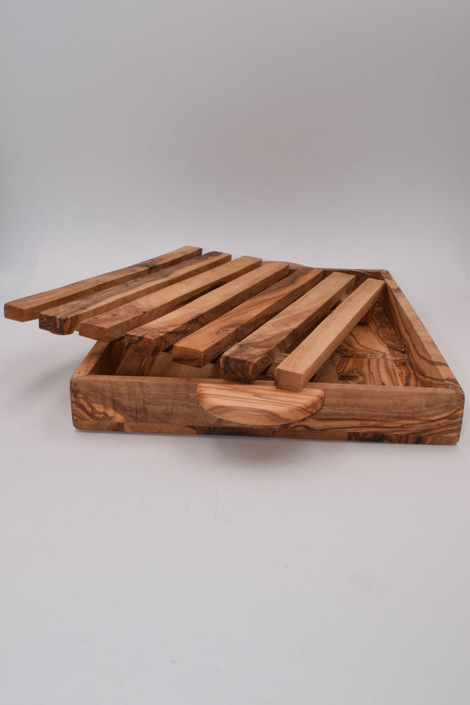 Tagliapane con manici in legno d'ulivo