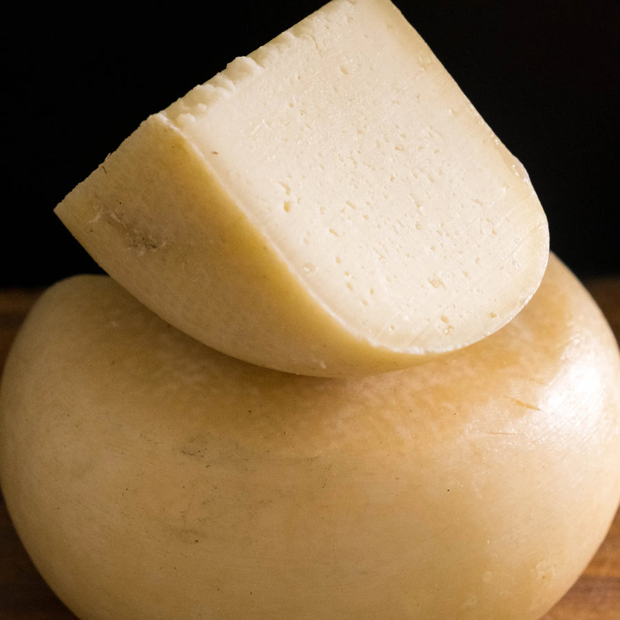 Fresh pecorino cheese from Val D'Orcia